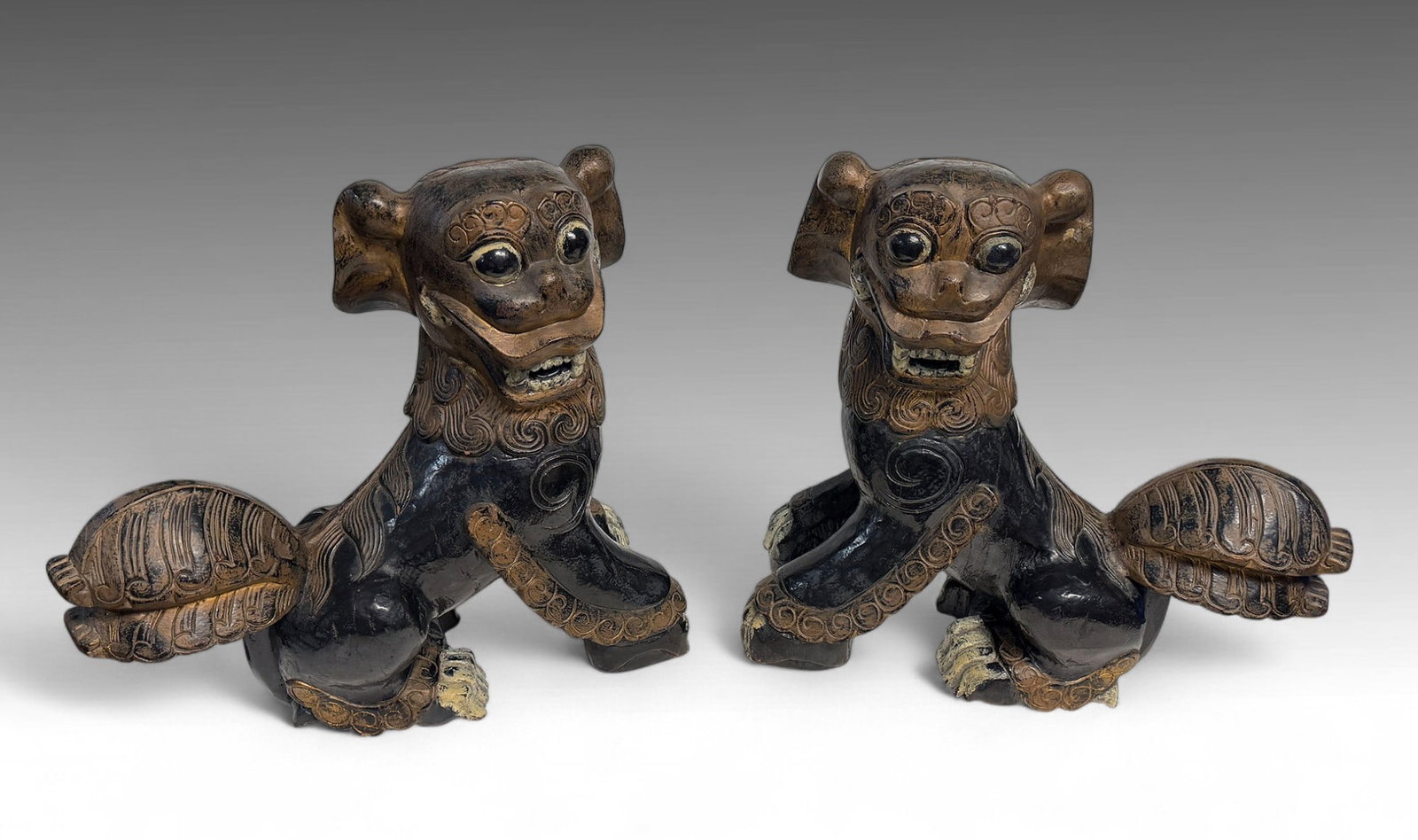 PAIR OF CHINESE CARVED WOOD FOO LIONS (1 of 5)