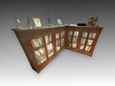 CARVED HORNER ERA 2 PART CORNER BOOKCASE