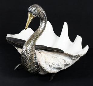 GABRIELLE BINAZZI METAL MOUNTED CLAM SHELL SWAN
