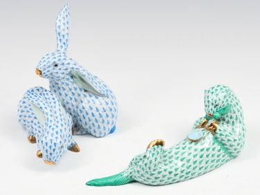 2 PC. HEREND FISHNET PORCELAIN ANIMAL LOT