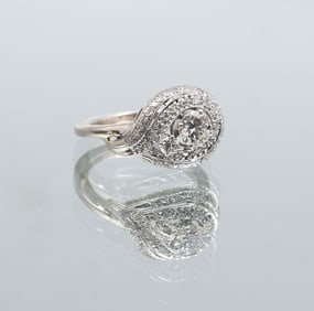 RETRO 1940'S 14K DIAMOND PAISLEY MOTIF RING