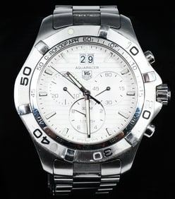 TAG HEUER AQUARACER GRANDE WRISTWATCH