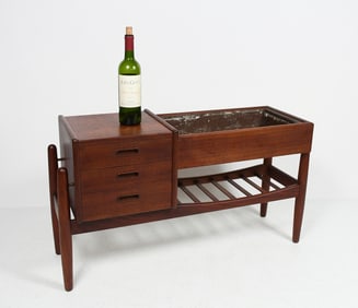 DANISH MODERN PLANTER ARNE WAHL IVERSEN