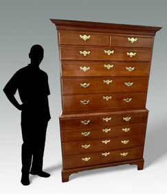 EARLY CHIPPENDALE 10-DRAWER CHEST ON CHEST