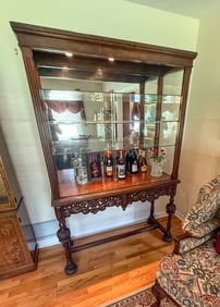 CARVED & LIGHTED OPEN DISPLAY CABINET