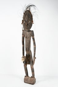 AFRICAN PAPUA NEW GUINEA FIGURAL CARVING