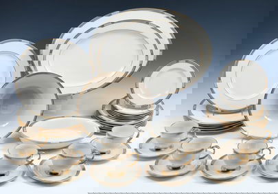 34 PC. LENOX "MCKINLEY" PRESIDENTIAL CHINA SET