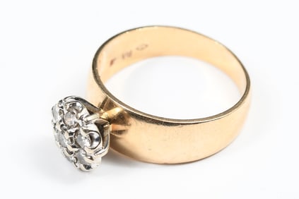 14K GOLD & DIAMOND RING