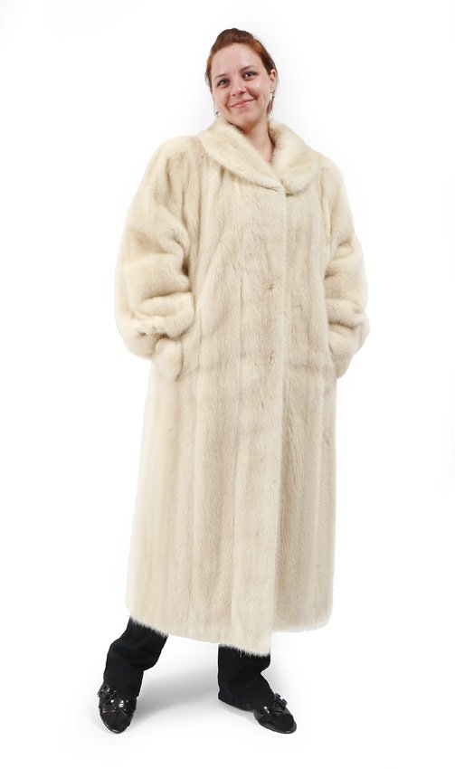 LAZARE PEARL MINK FULL LENGTH COAT: LAZARE'S FURS FULL LENGTH PEARL MINK COAT: Deliciously soft and luxurious, measures approx. 19" shoulder to shoulder, 24" shoulder to cuff, and 47" shoulder to hem. Fully lined with Lazare's Furs Wind