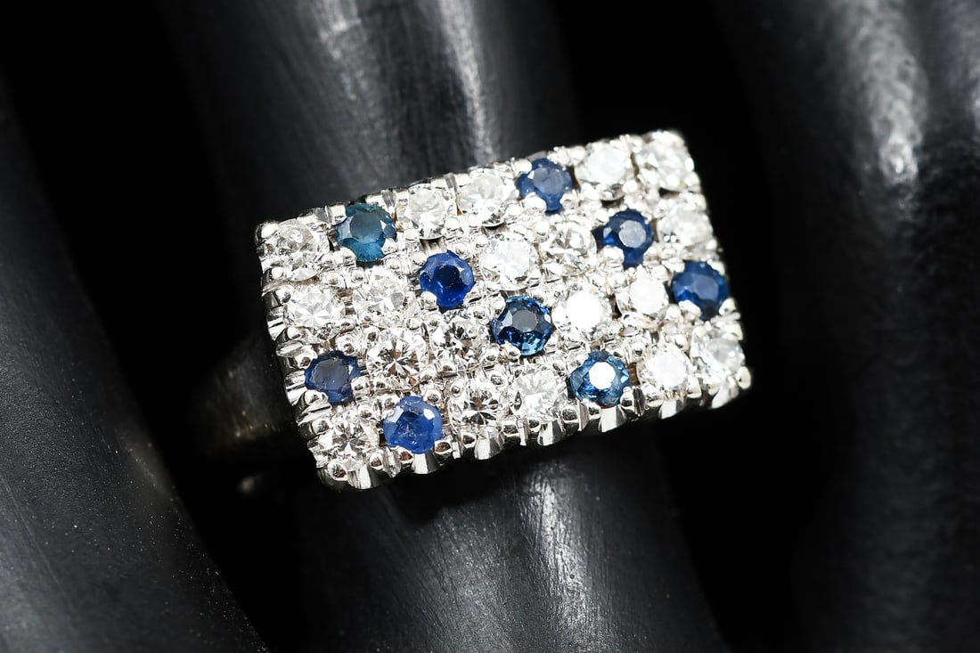 14K GOLD DIAMOND & SAPPHIRE DECK RING (1 of 6)