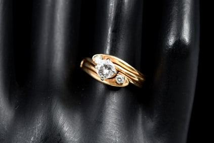 14K GOLD DIAMOND RING W/ DIAMOND JACKET