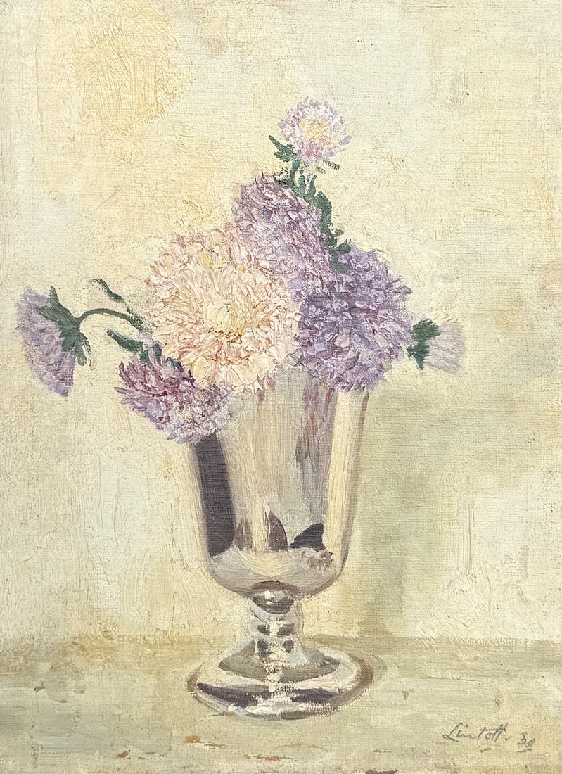 EDWARD LINTOTT "ASTERS" STILL LIFE PAINTING: LINTOTT, Edward, (American, 1875-1951): "Asters", Oil/Board, 16" x 12", signed lower right and dated '30, original label affixed verso with title, original distressed gesso frame, 26.75" x 22.25".