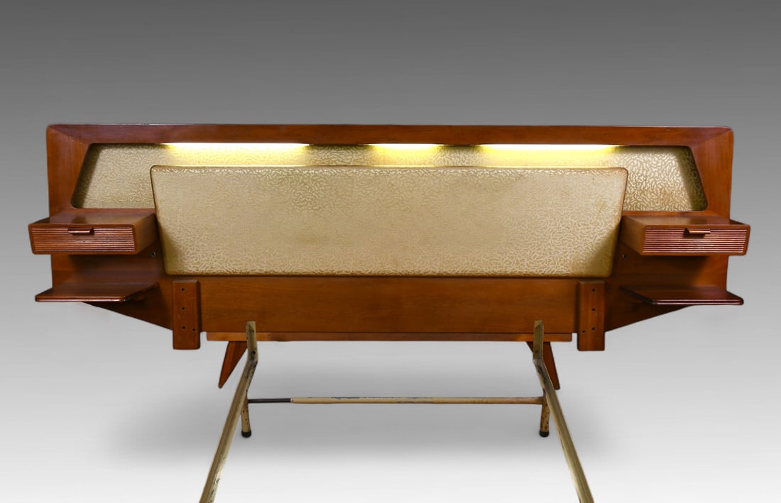 AFTER GIO PONTI MCM ILLUMINATED BED (1 of 3)