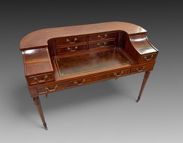 SLIGH FURNITURE CO. CARLTON HOUSE DESK