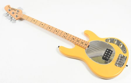 MUSIC MAN STERLING STINGRAY ELECTRIC BASS GUITAR