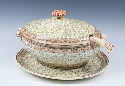 WEDGWOOD SOUP TUREEN