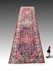 HAND-KNOTTED PERSIAN HERIZ DESIGN RUNNER