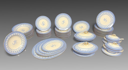 ROYAL WORCESTER VITREOUS DINNER SERVICE W.2345 L