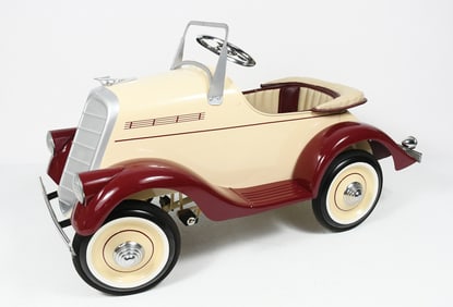 VINTAGE PINES OF AMERICA ROADSTER PEDAL CAR