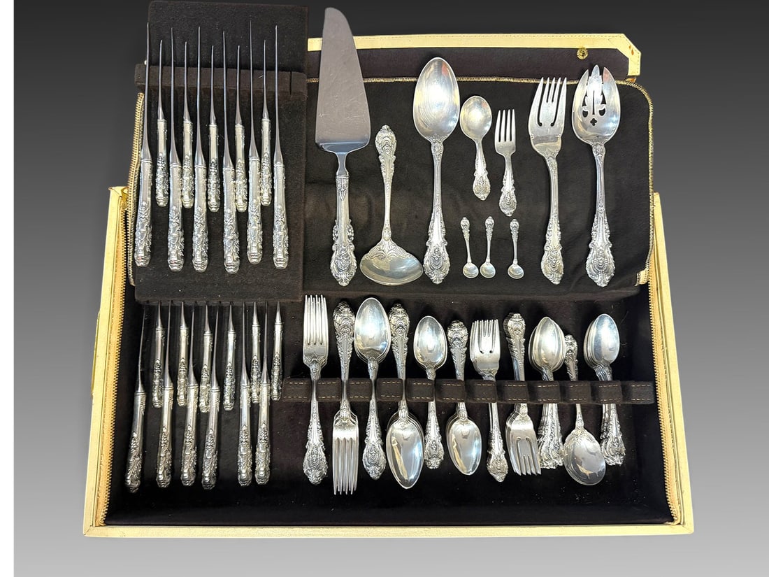 94 PC. WALLACE "SIR CHRISTOPHER" STERLING FLATWARE (1 of 4)