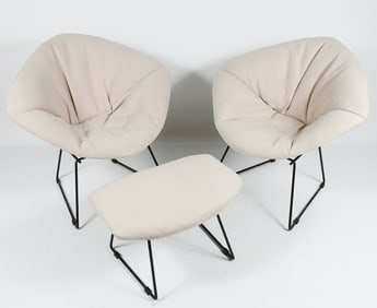 2 KNOLL WIRE DIAMOND CHAIRS & FOOTSTOOL