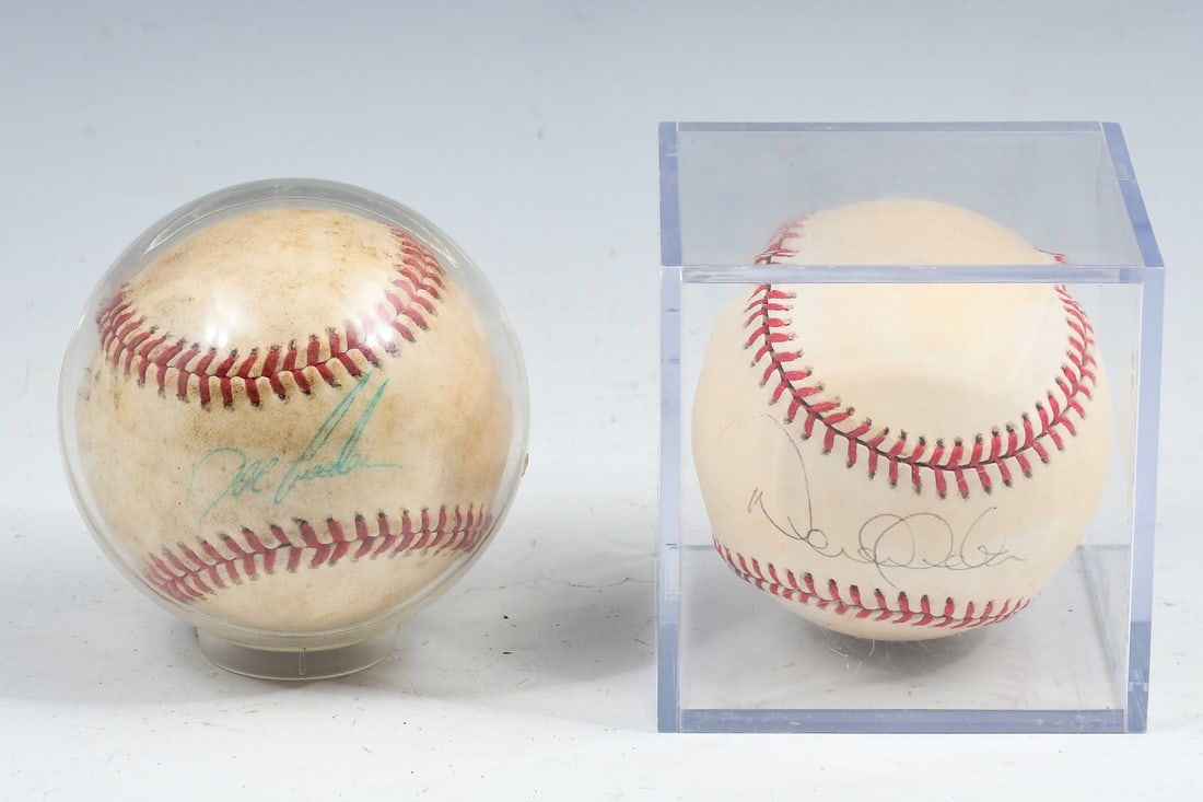 2 SIGNED BASEBALLS DEREK JETER DWIGHT GOODEN (1 of 4)