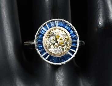 STUNNING PLATINUM/18K 3.55 CTW DIAMOND RING