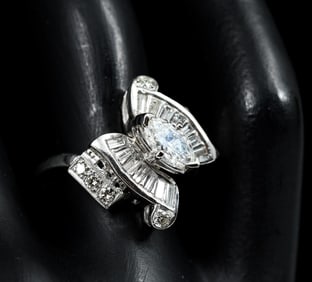VINTAGE PLATINUM DIAMOND RING