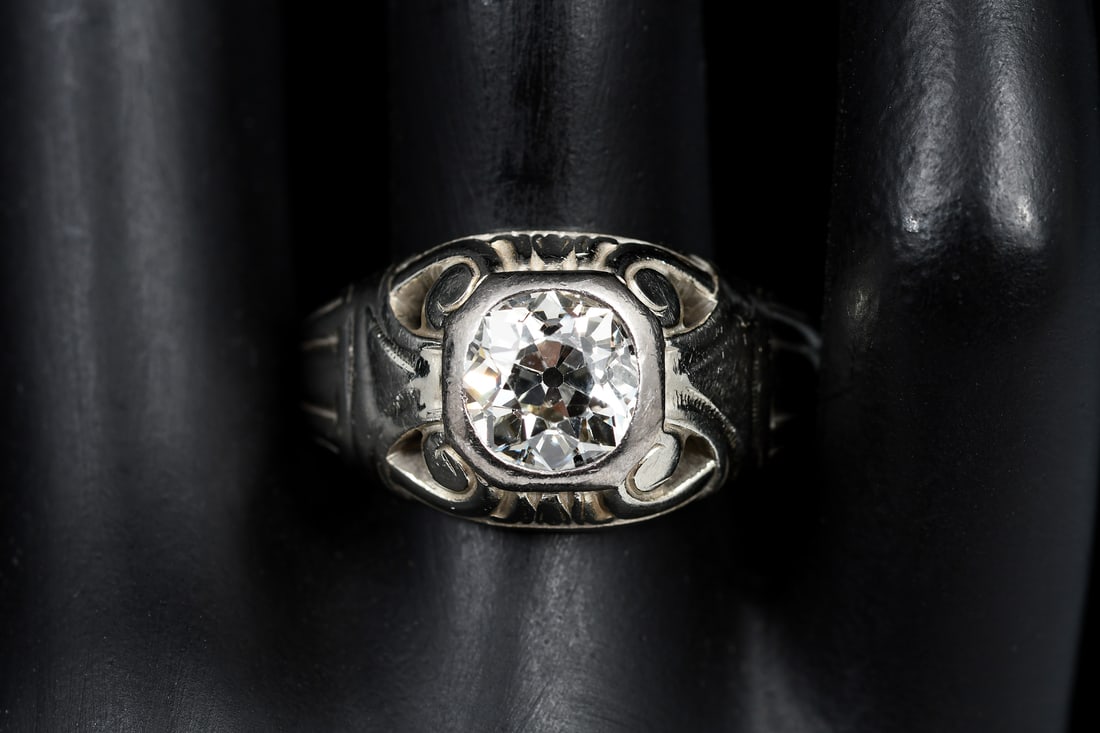 18K ART DECO 2CT DIAMOND RING (1 of 8)