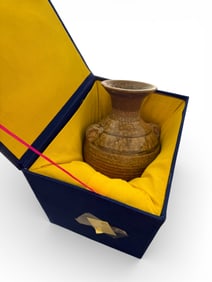 CHINESE HAN-DYNASTY STYLE EARTHENWARE STORAGE JAR