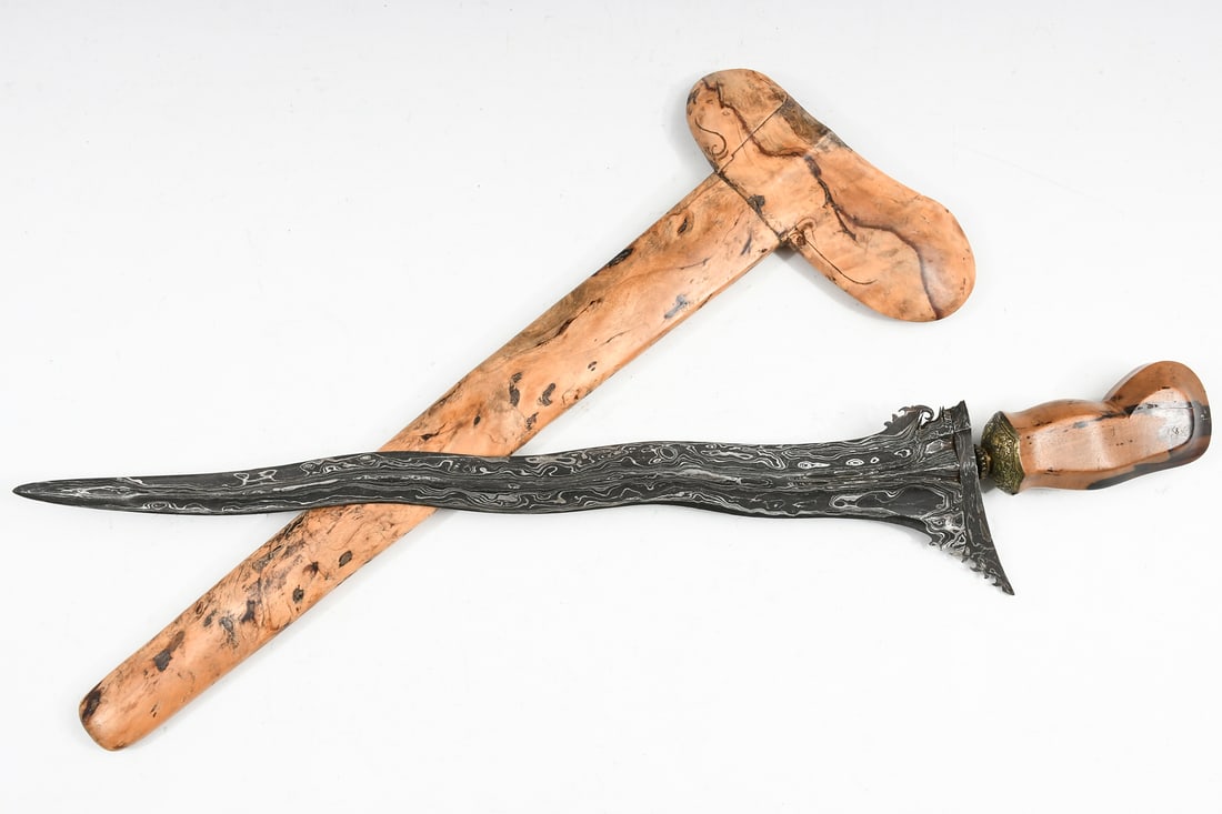 KERIS KNIFE DAMASCUS BLADE BURL SCABBARD (1 of 7)