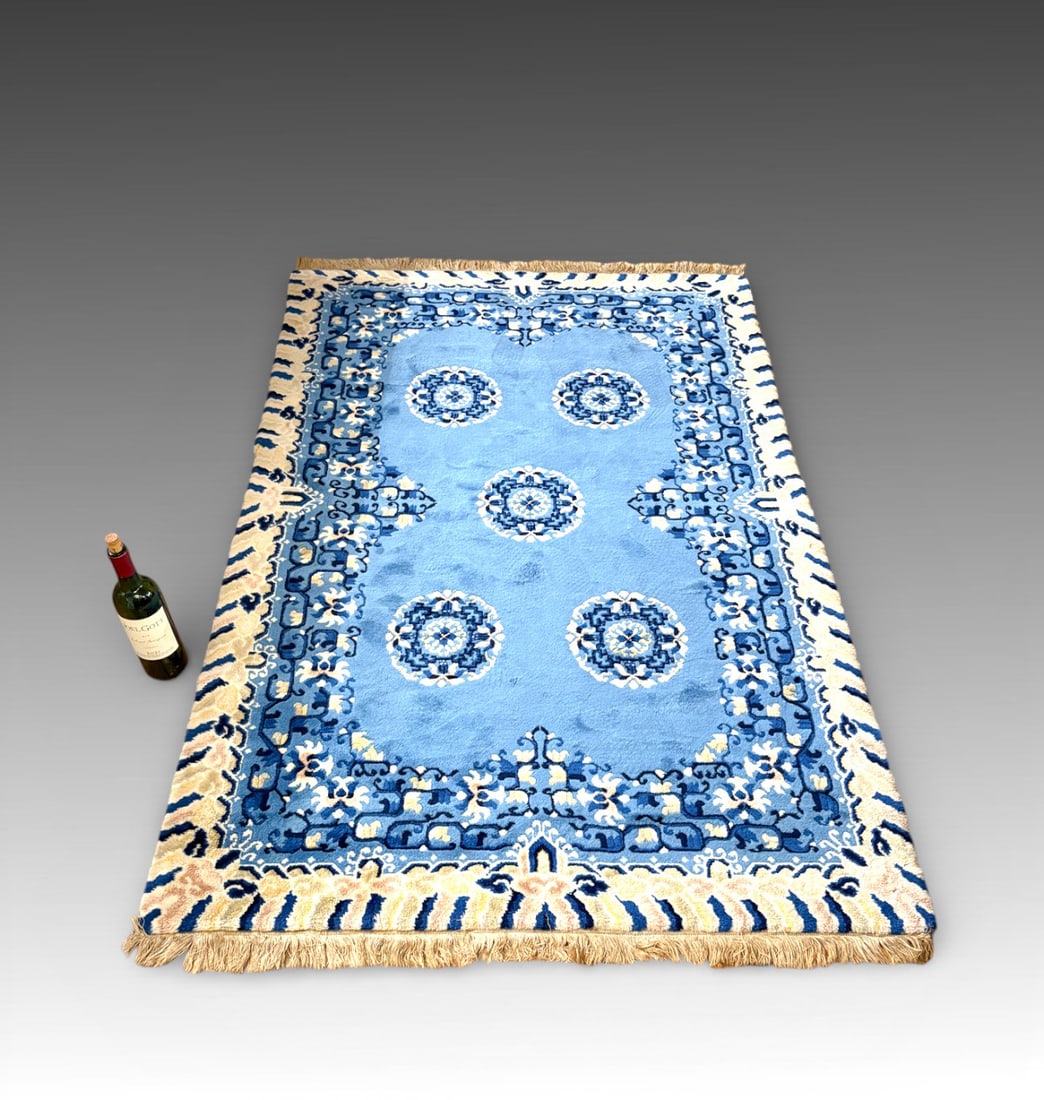 CHINESE ART-DECO FIVE MEDALLION CARPET (1 of 3)