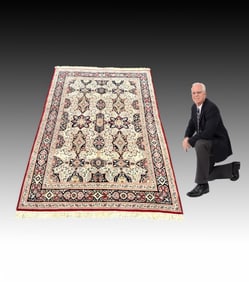 ESTATE ORIENTAL BLUE GROUND GEOMETRIC CARPET
