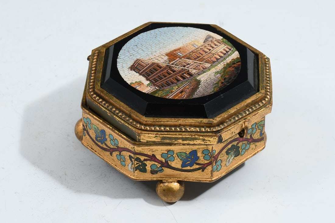 GRAND TOUR ERA MICRO MOSAIC PILL/JEWELRY BOX (1 of 4)