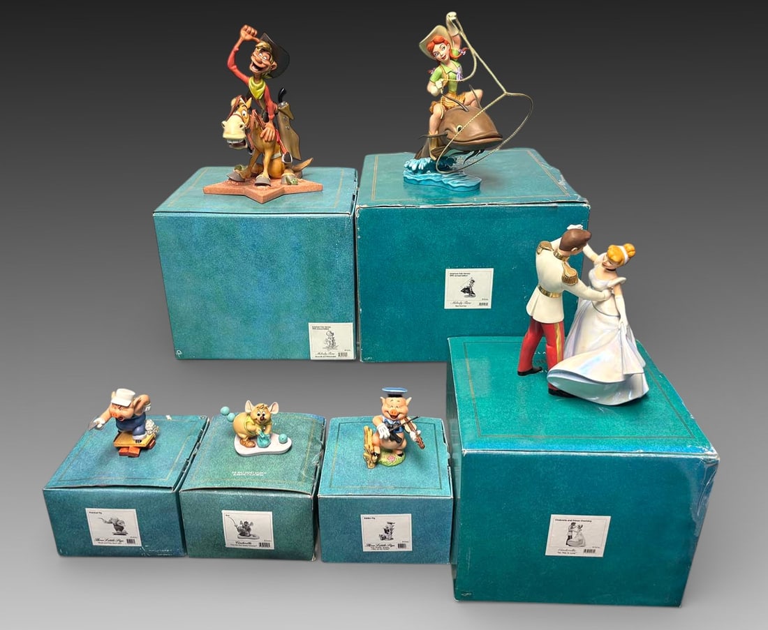 6PC. DISNEY CLASSICS PIGS PRINCE CHARMING ETC. (1 of 1)