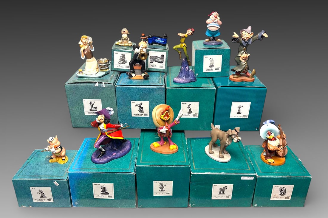 12PC. DISNEY CLASSIC PETER PAN 3 LITTLE PIGS ETC. (1 of 1)