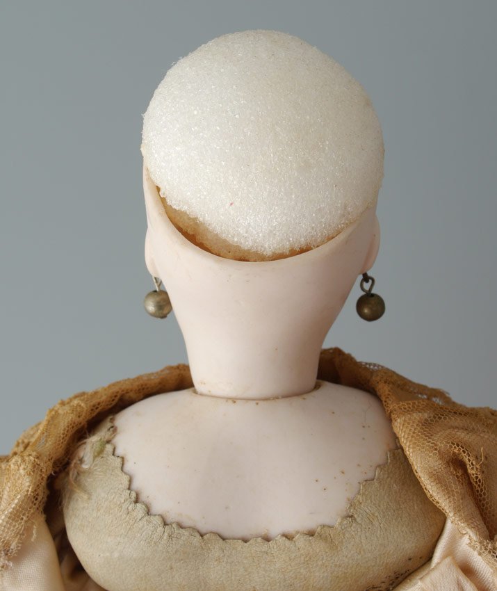 FRENCH FASHION DOLL - 4