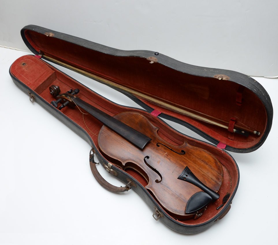 EARLY 20TH CENTURY EUROPEAN VIOLIN AND BOW: EARLY 20TH CENTURY EUROPEAN VIOLIN AND BOW: 14" single board back, string inlay border. No label, pencil repair marks dated 1921 in Tampa. Overall 23 1/2" l. Sold with marked Bausch bow, 29" long and 