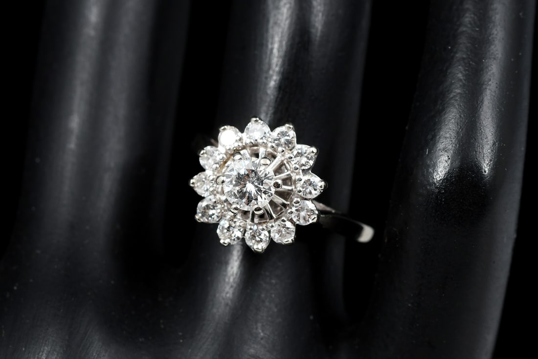 14K GOLD DIAMOND RING (1 of 5)