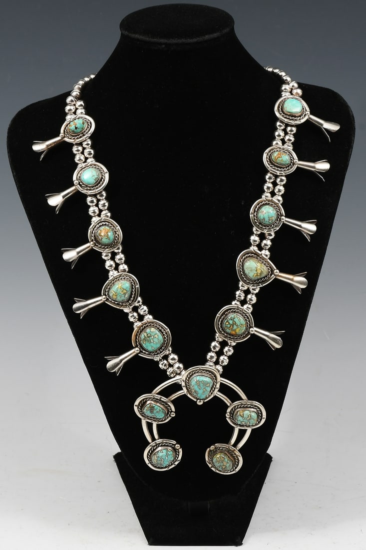 SQUASH BLOSSOM NECKLACE (1 of 3)