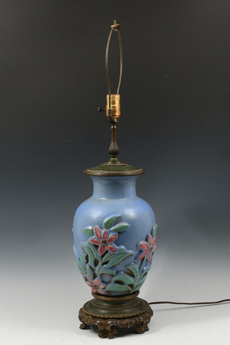 RARE FULPER POTTERY LAMP (1 of 6)