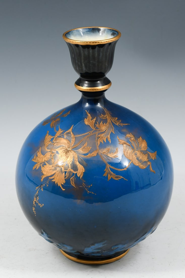 GEORGE JONES TYREAN WARE MAJOLICA VASE (1 of 1)