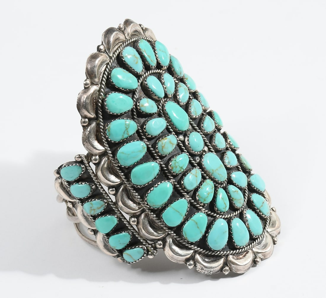 TURQUOISE STERLING NATIVE AMERICAN CUFF (1 of 1)