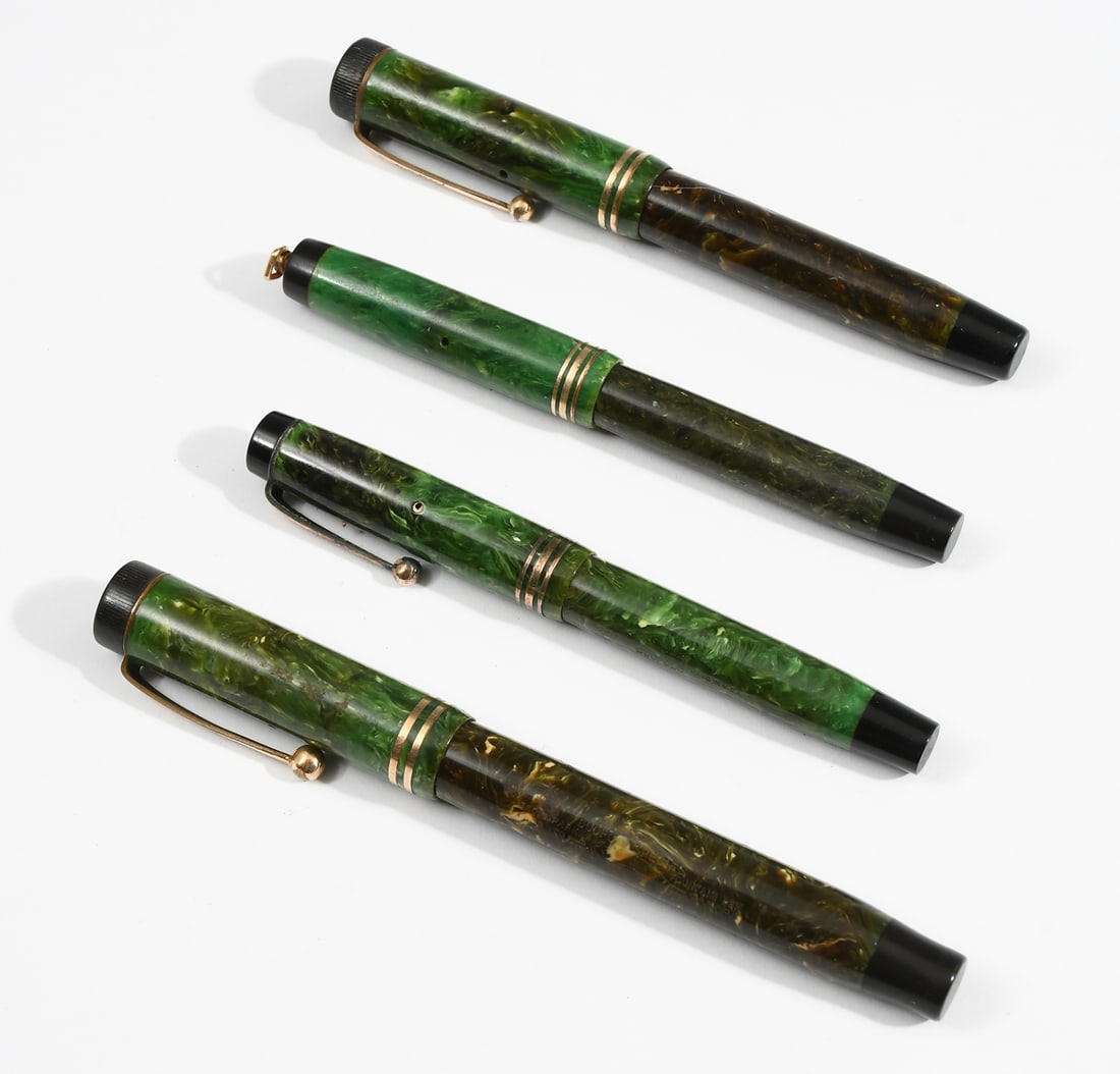 4PC. GREEN PARKER PENS (1 of 4)