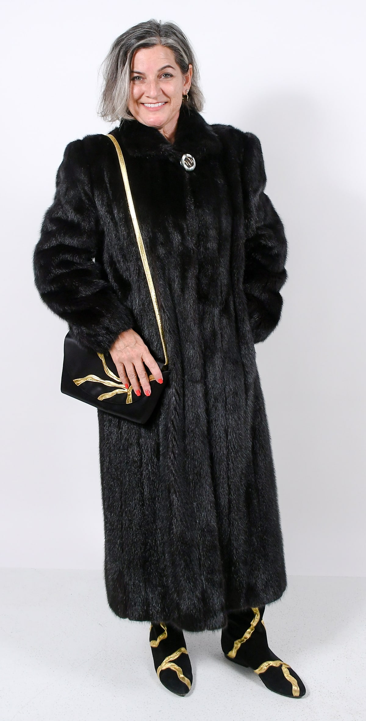 BLACK FULL LENGTH MINK COAT (1 of 3)