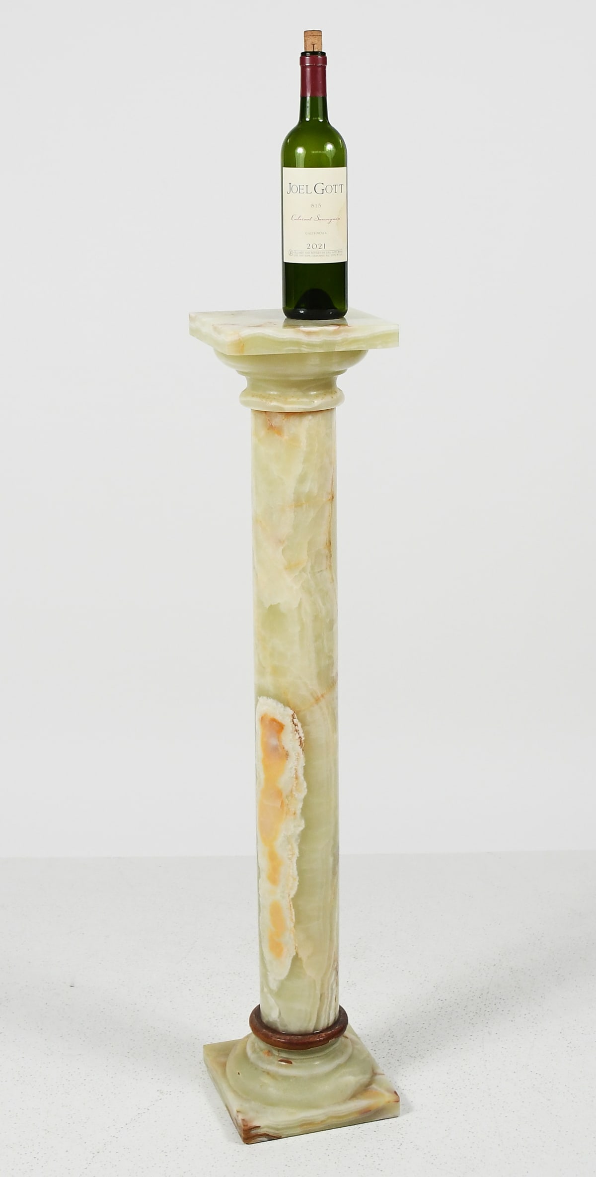 ONYX PEDESTAL (1 of 4)