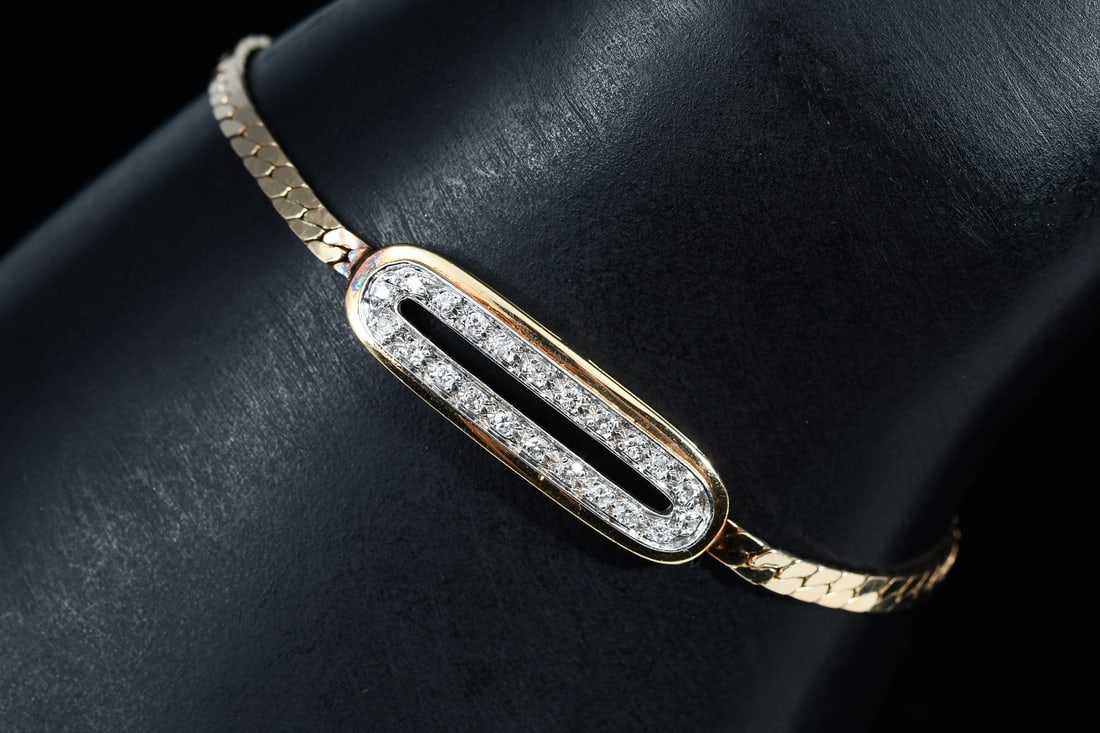 LADIES GOLD/DIAMOND BRACELET: LADIES GOLD/DIAMOND BRACELET: