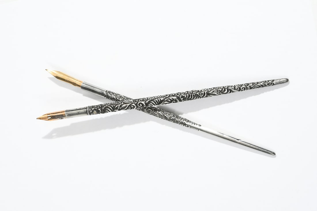 REPOUSSE STERLING DIP PENS (1 of 5)