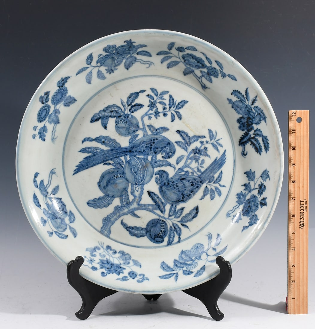 CHINESE BLUE & WHITE PORCELAIN CHARGER (1 of 4)