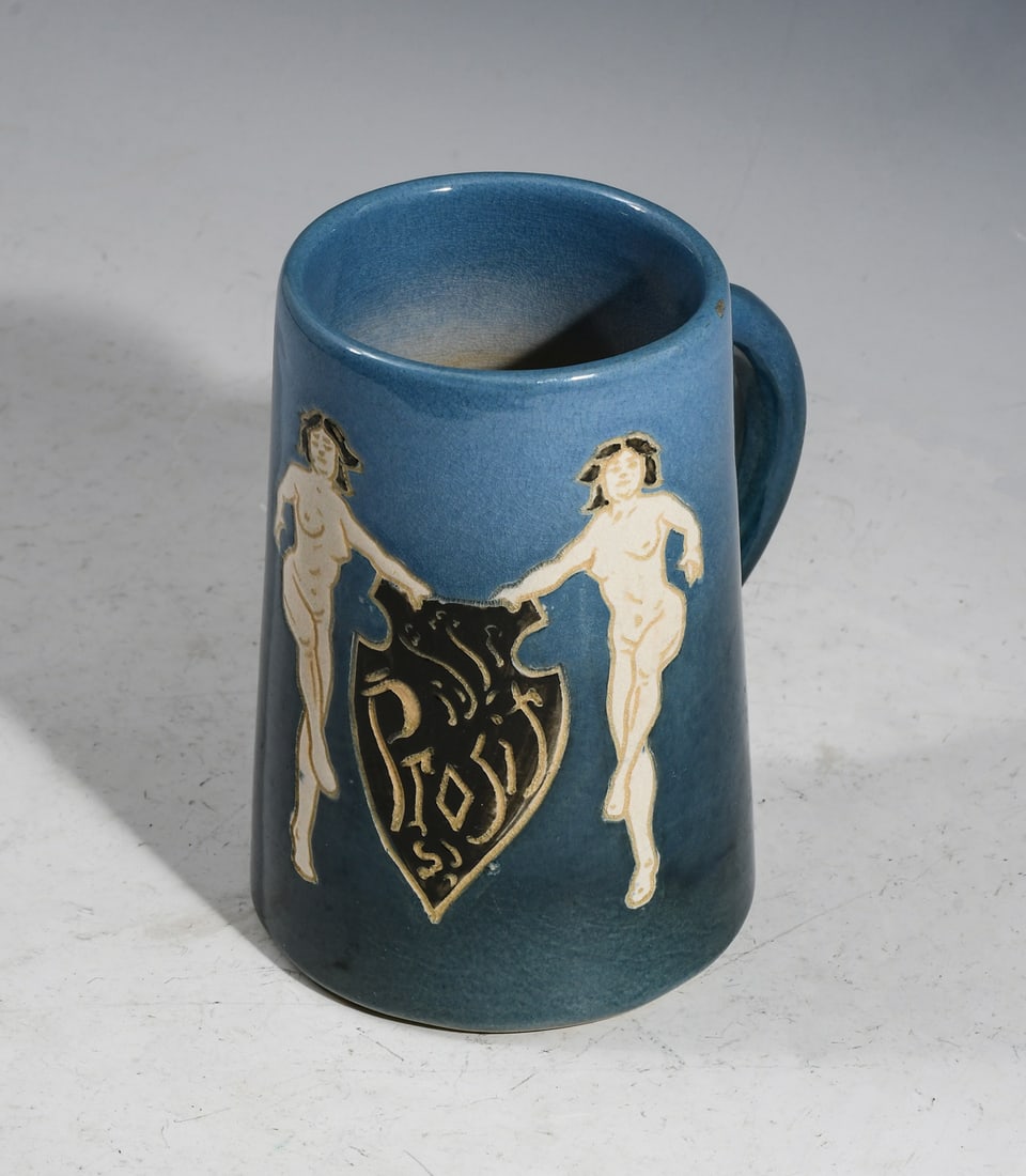 WELLER DICKENSWARE NUDE MUG (1 of 4)